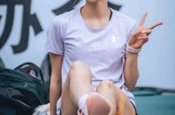 开云体育中国-包含火爆足球竞技：女子运动员秀出实力！的词条