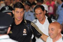 开云官网-曼联尴尬失利，媒体炮轰教练团队