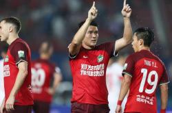 开云体育官网-包含上海上港胜天津泰达，取得四连胜继续领跑积分榜的词条