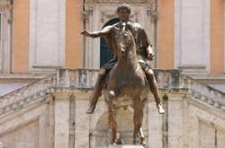 开云体育入口-罗马险胜塞维利亚，格拉利什绝境逆转：一场不可思议的欧战传奇