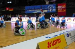 开云体育在线-马刺横扫法国男篮，艾顿惊艳世界