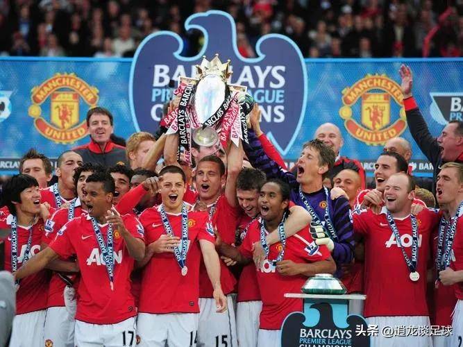 年轻狮团轻松晋级,阿贾克斯横扫强的简单介绍 年轻狮团轻松晋级,阿贾克斯横扫强的简单介绍