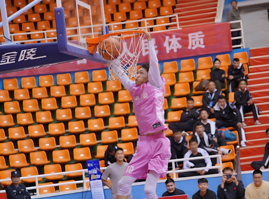 篮球全国锦标赛总决赛落幕，山西队夺冠