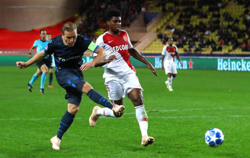 佩斯飞机队被摩纳哥击败，遭遇不利