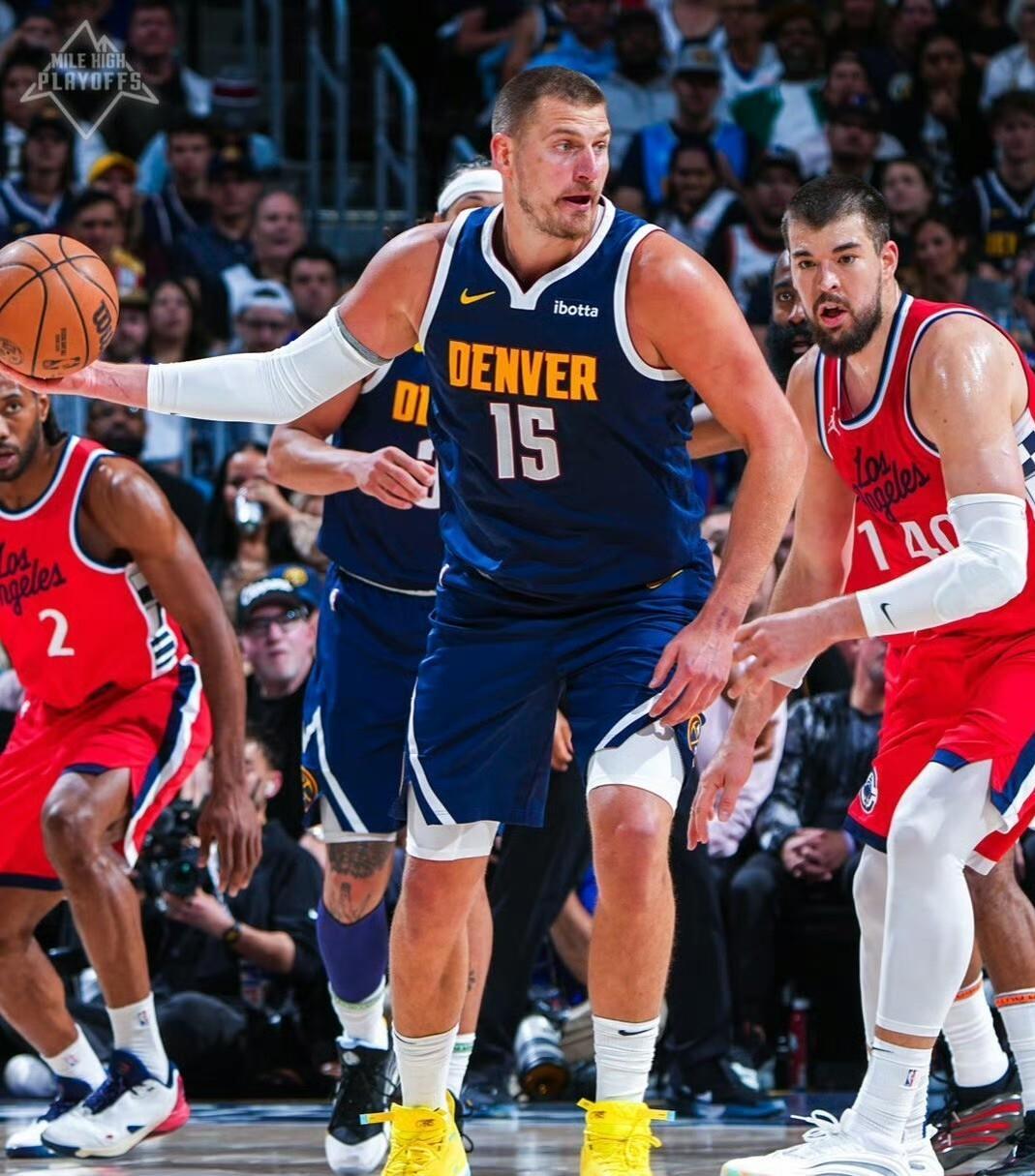 NBA赛事精华综述,惊心动魄神级对决的简单介绍 NBA赛事精华综述,惊心动魄神级对决的简单介绍