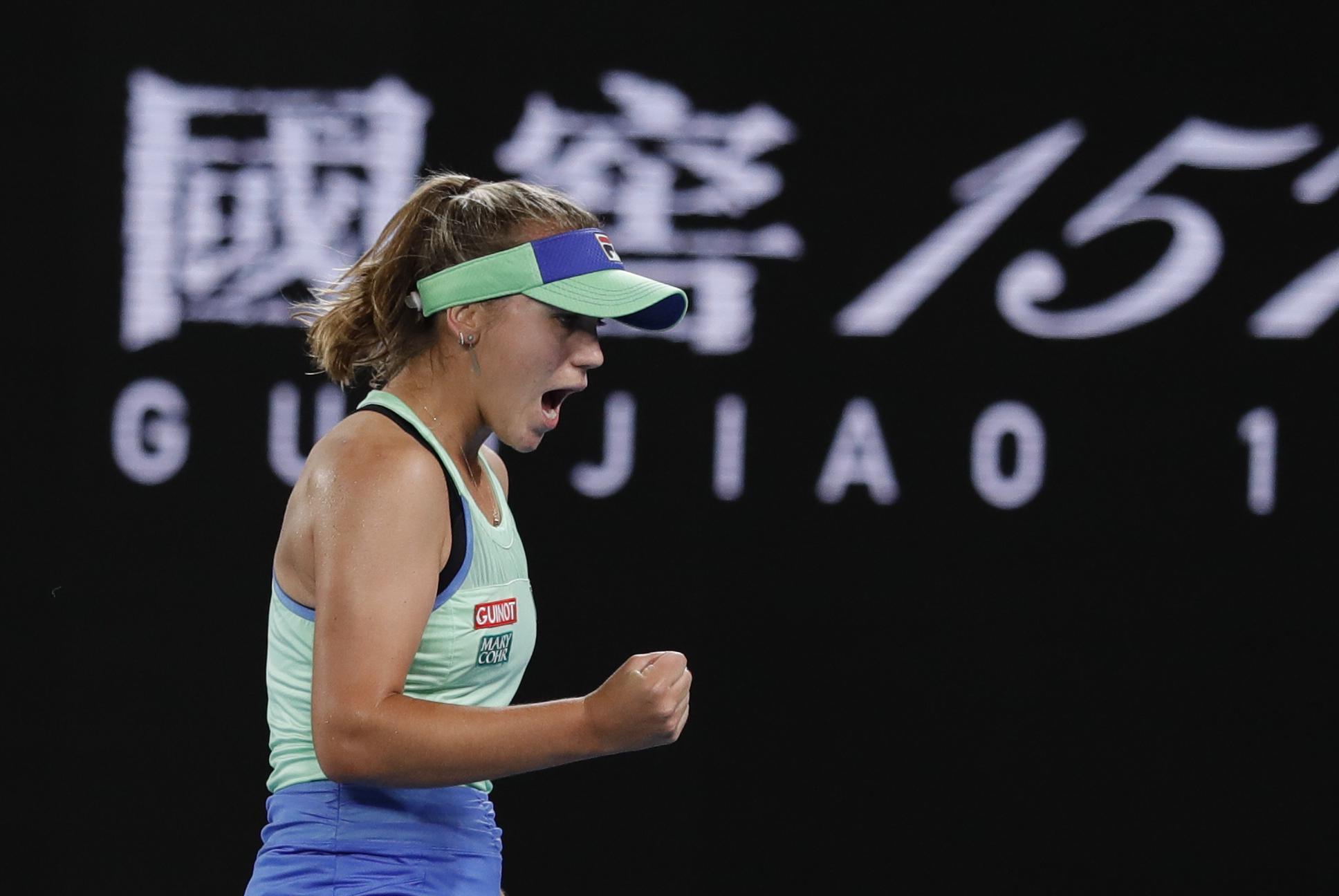 包含超级新星出道震撼欧洲舞台,创造历史记录的词条 包含超级新星出道震撼欧洲舞台,创造历史记录的词条