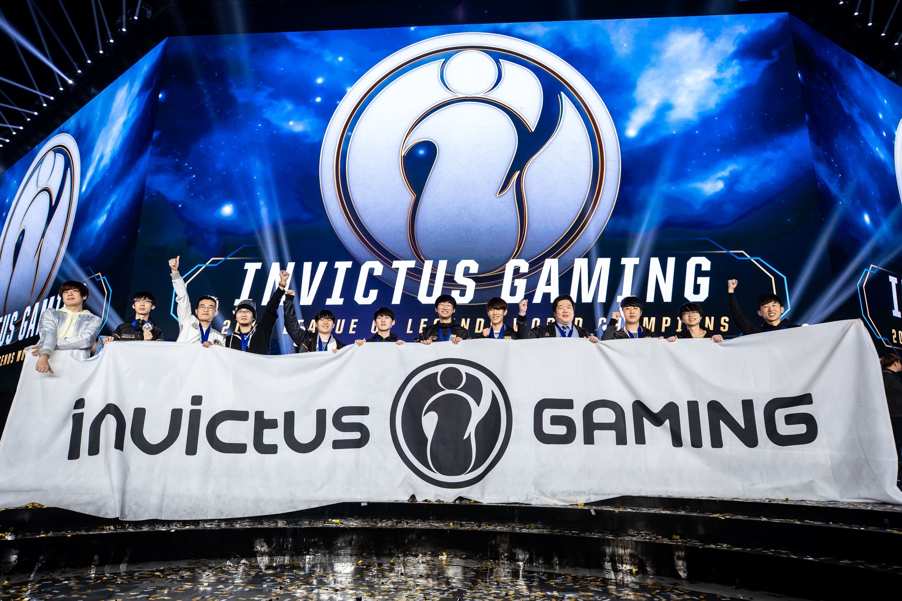 IG力克CLG,Zeus拿下关键大龙顶尖较量入围赛,点燃全场激情 IG力克CLG,Zeus拿下关键大龙顶尖较量入围赛,点燃全场激情