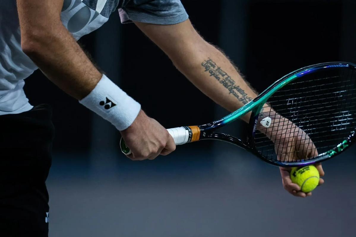 包含意大利网球队力克欧洲网球队,瓦林卡制霸全场的词条 包含意大利网球队力克欧洲网球队,瓦林卡制霸全场的词条