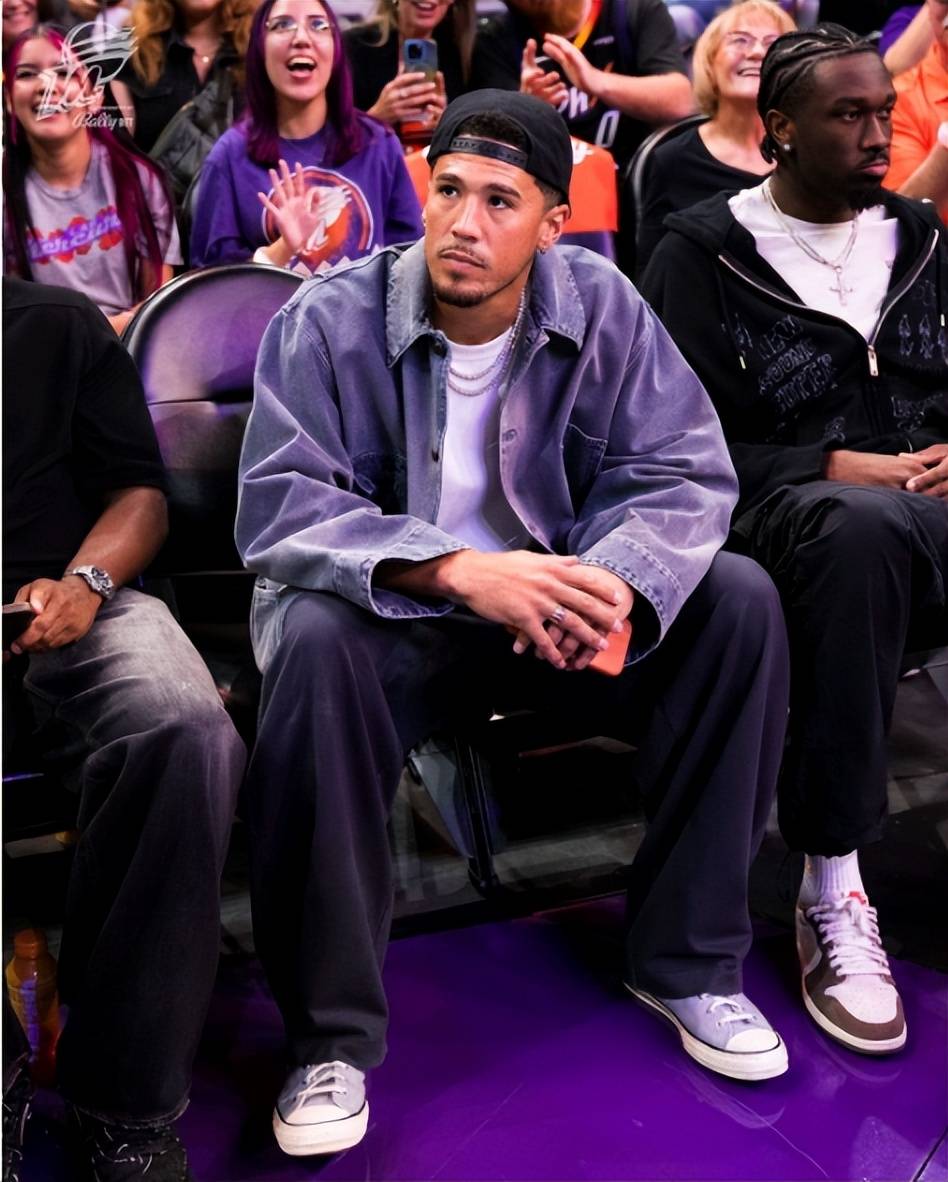 关于热火B队爆冷日本男篮,布克统治全场的信息 关于热火B队爆冷日本男篮,布克统治全场的信息