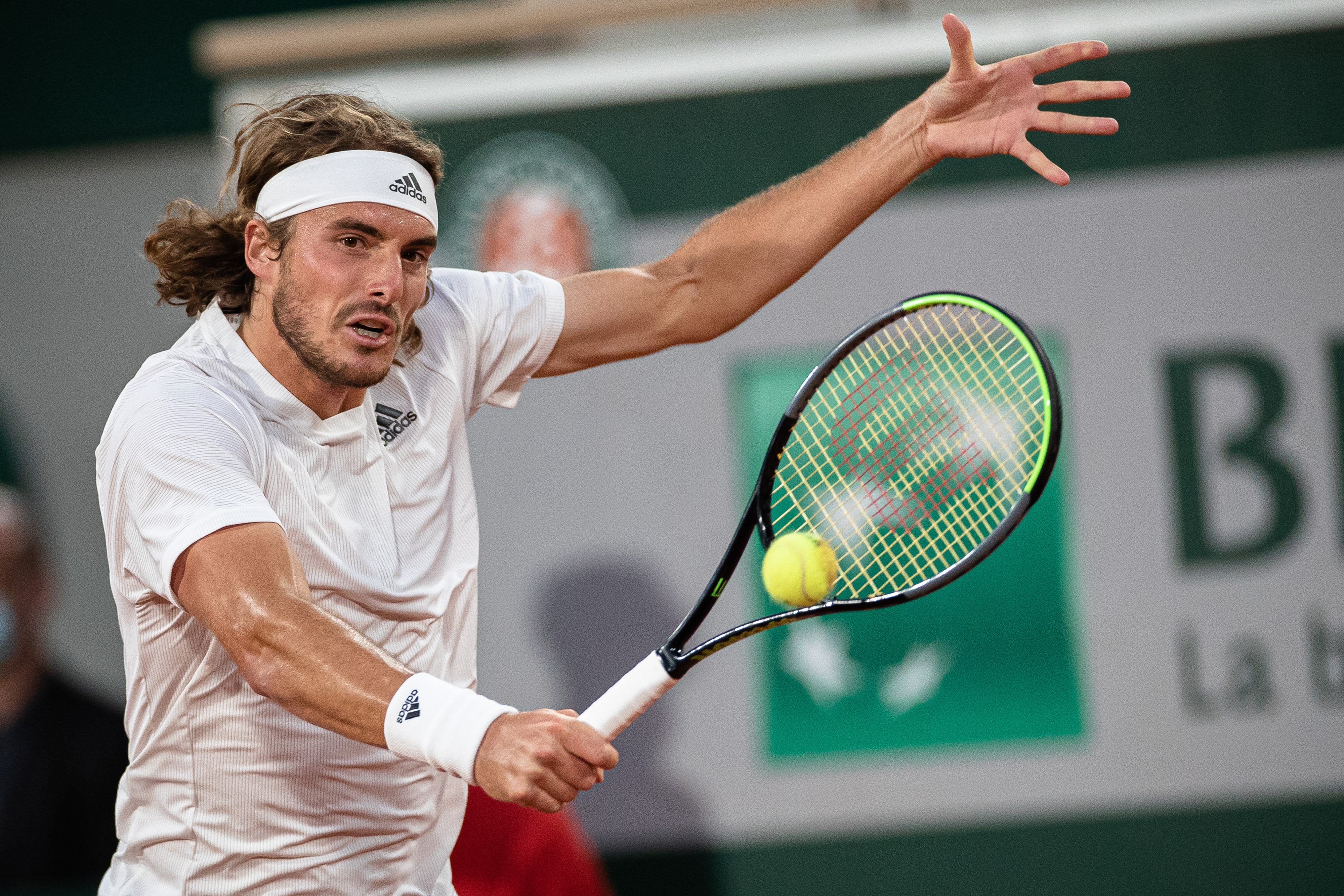 日本网球队绝杀意大利网球队，西西帕斯打破历史纪录的简单介绍